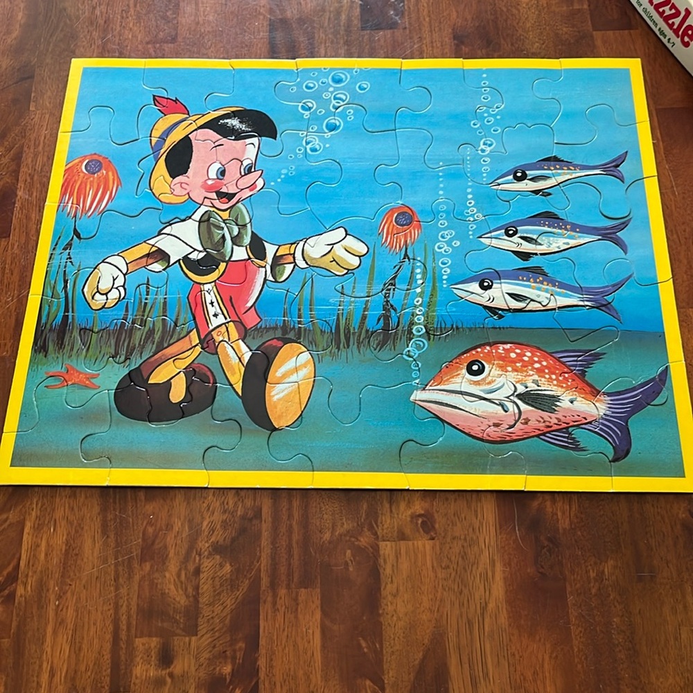 Vintage Walt Disney character, Pinocchio floor puzzle